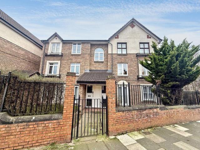 Flat for sale in Benwell, Isle Of Man