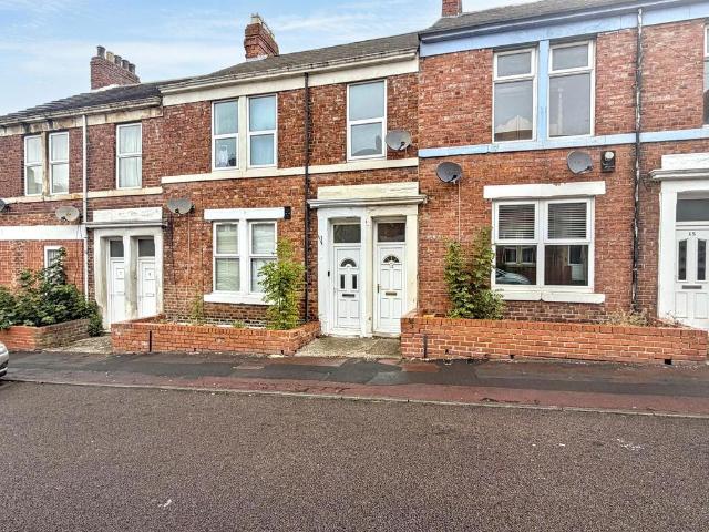 Flat for sale in Tyne And Wear