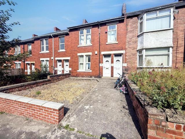 Flat for sale in Swalwell, Tyne And Wear