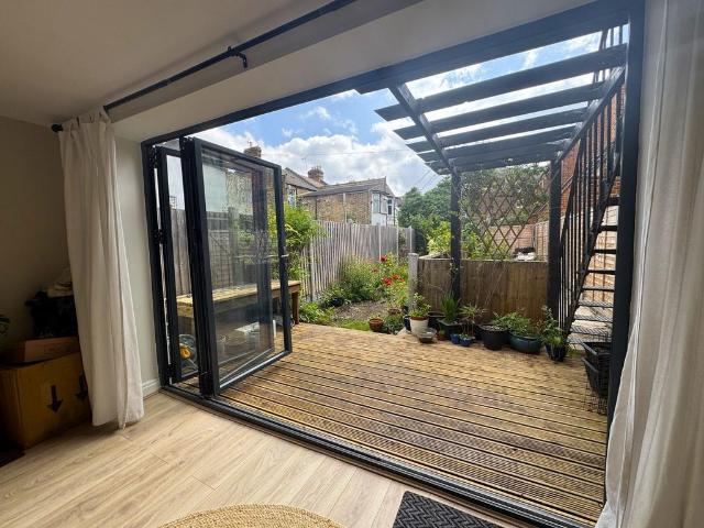 Flat for sale in Little Ilford, Greater London