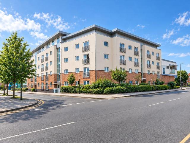Flat for sale in Loughborough, Charnwood
