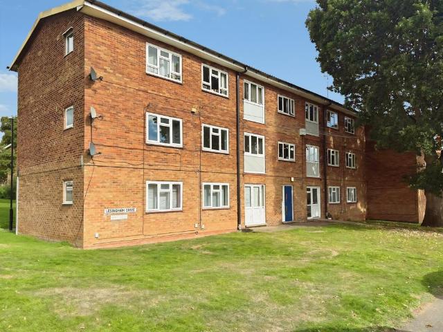 Flat for sale in Tile Hill, Coventry