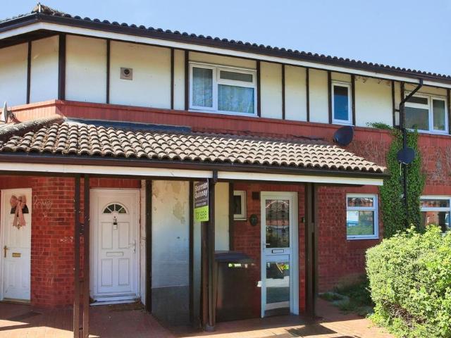 Flat for sale in Peterborough