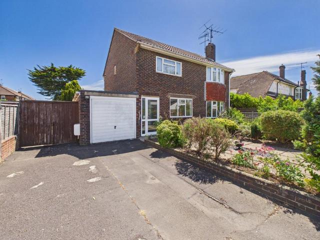 Flat for sale in Worthing, West Sussex