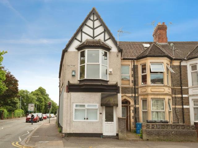 Flat for sale in Falcon Lodge, Wales