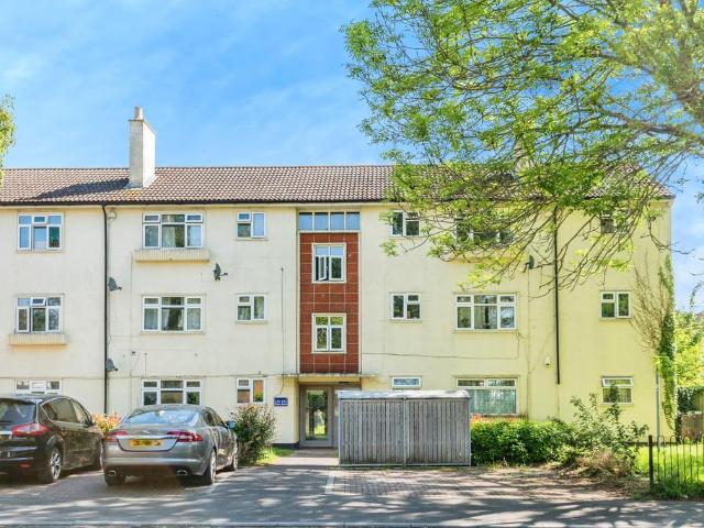Flat for sale in Minchery Farm, Oxford