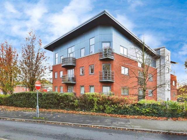 Flat for sale in Sprotbrough and Cusworth, Cusworth
