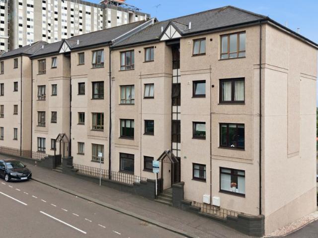 Flat for sale in Mosside, Coatbridge