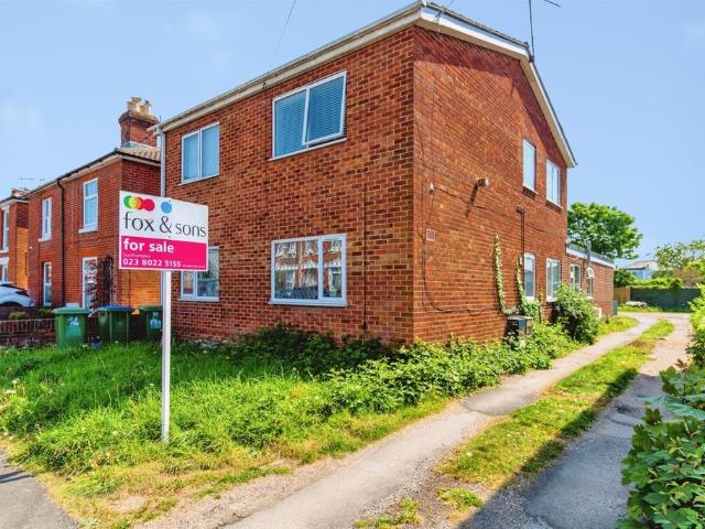 Flat for sale in Shirley Park, Isle Of Man