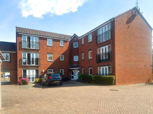 Flat for sale in Telford