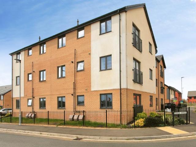 Flat for sale in East Gunthorpe, Peterborough