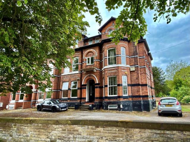 Flat for sale in Georgia, Greater Manchester