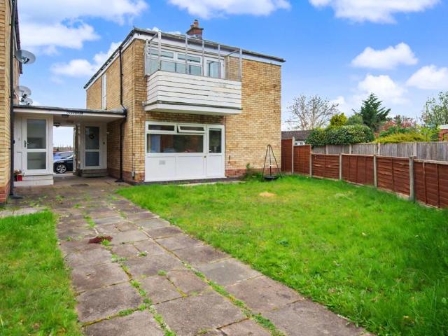 Flat for sale in Greenbank, Leftwich