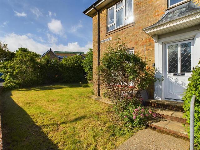 Flat for sale in Portslade by Sea, Hove