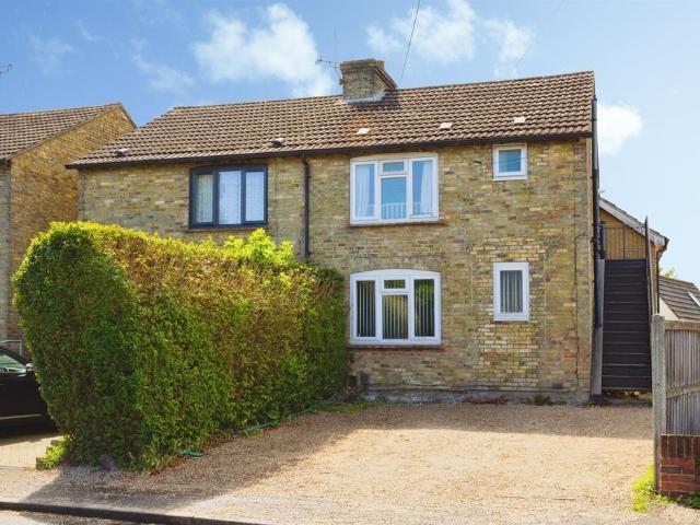 Flat for sale in Willesborough, Bridgefield
