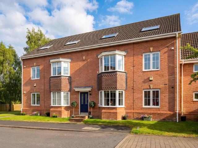 Flat for sale in Hollywood, Bromsgrove
