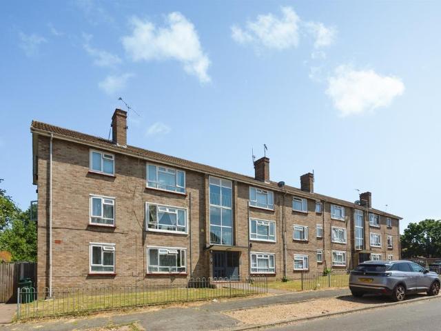 Flat for sale in Watford Rural, Batchworth