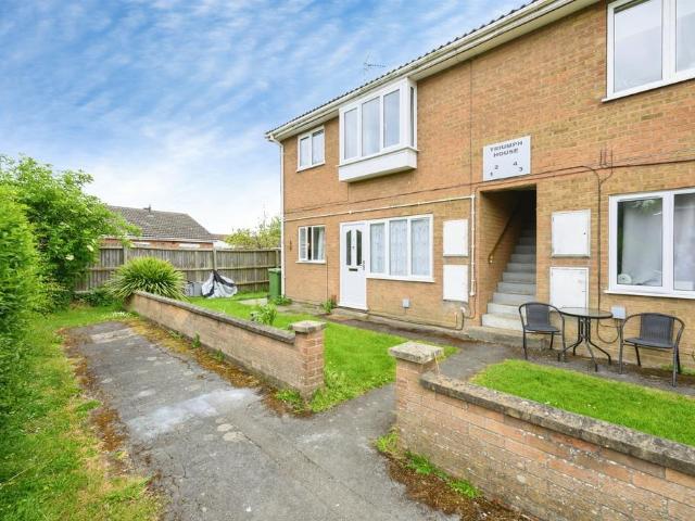 Flat for sale in Four Gotes, Cambridgeshire