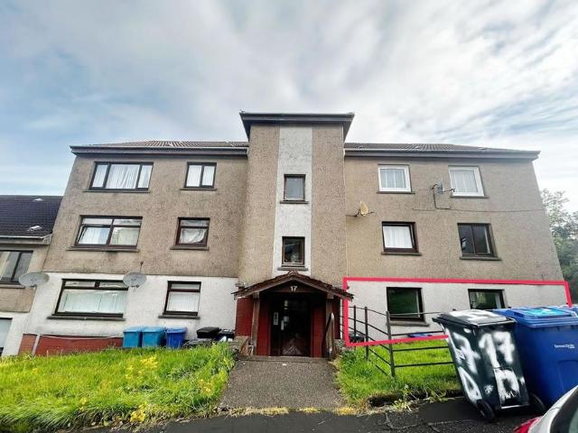 Flat for sale in Greenock, Scotland