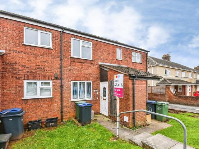 Flat for sale in Chippenham, Wiltshire