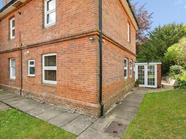 Flat for sale in Burgh St Peter, Norfolk