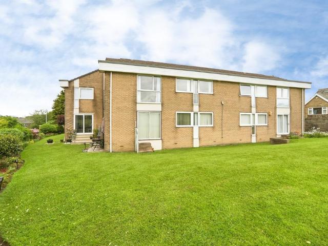 Flat for sale in Rufford Park, Rawdon