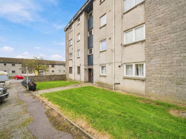 Flat for sale in Stockethill, Aberdeen City