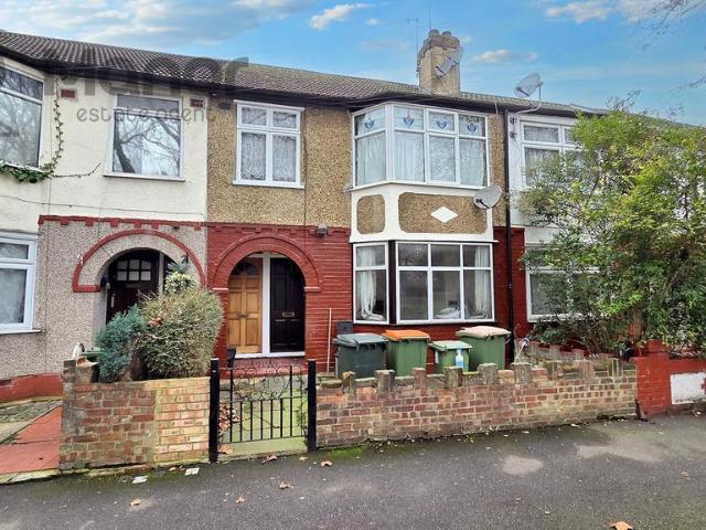 Flat for sale in Little Ilford, Isle Of Man