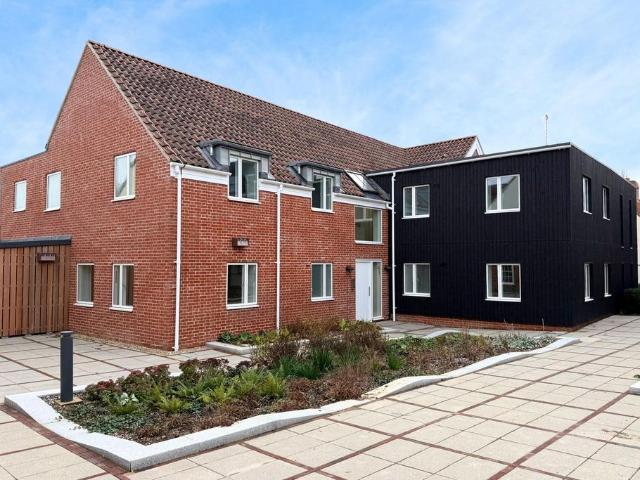 Flat for sale in Chelmondiston, Suffolk