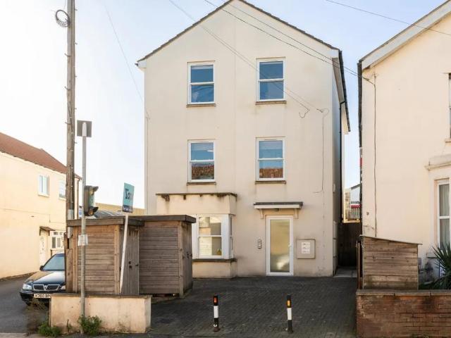 Flat for sale in Ashley Down, Bristol
