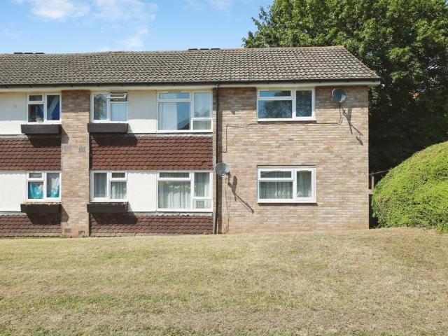 Flat for sale in Stratford-upon-Avon, Alderminster