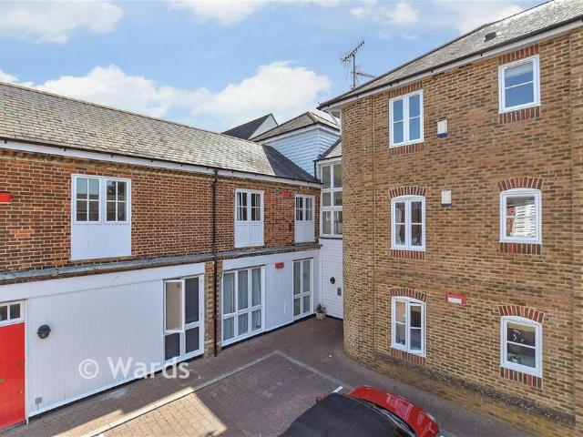 Flat for sale in St. Stephen's, The Bridge