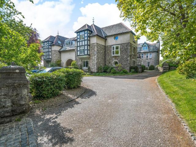 Flat for sale in Arnside, Westmorland and Furness