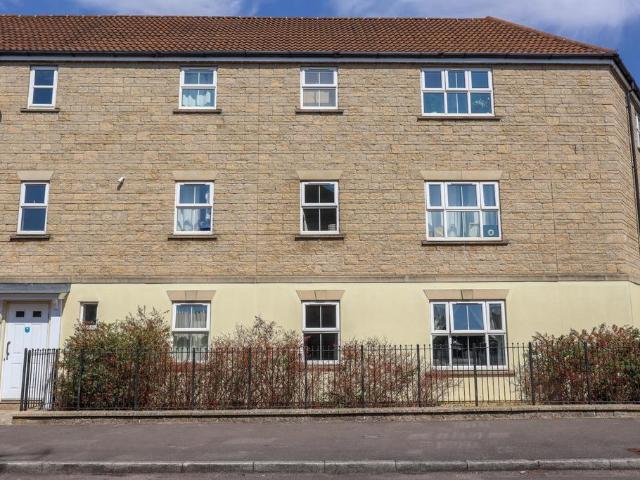 Flat for sale in Calne