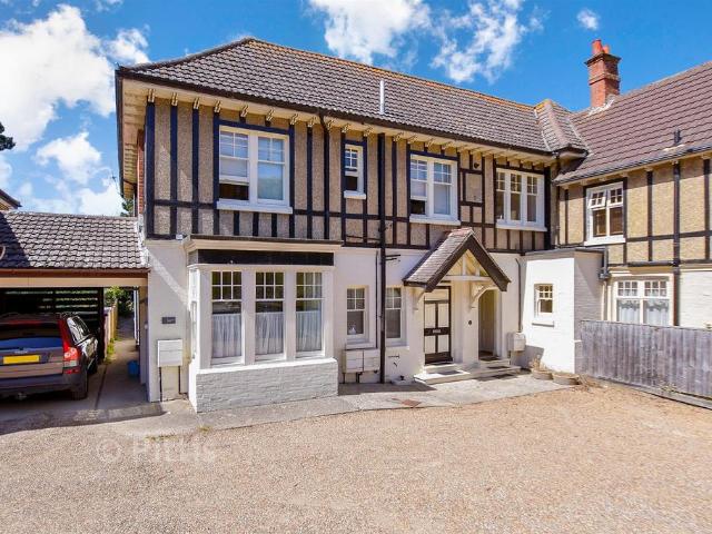 Flat for sale in Freshwater, Isle Of Wight