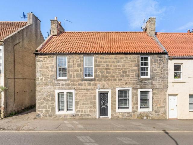 Flat for sale in Tranent, Scotland