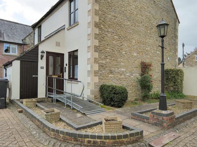 Flat for sale in Melksham, Wiltshire