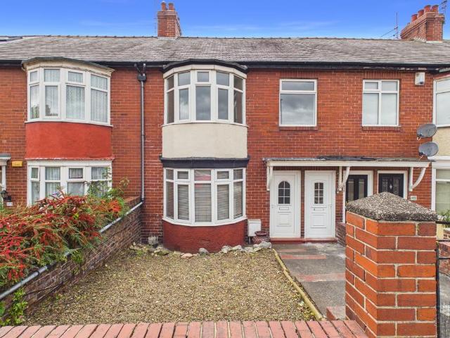 Flat for sale in Deckham, Gateshead