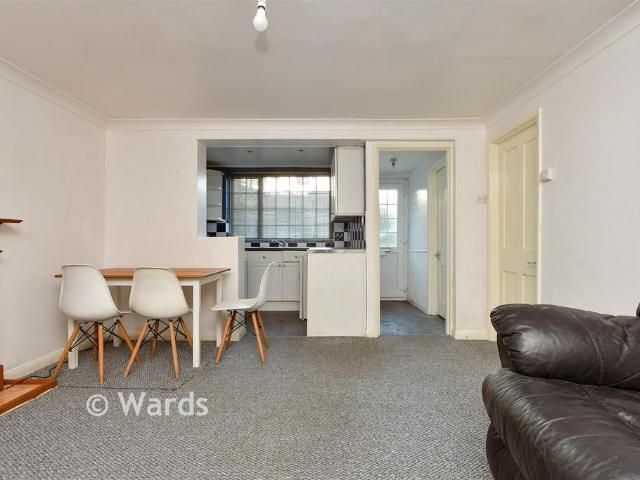 Flat for sale in West Cliff, Acol