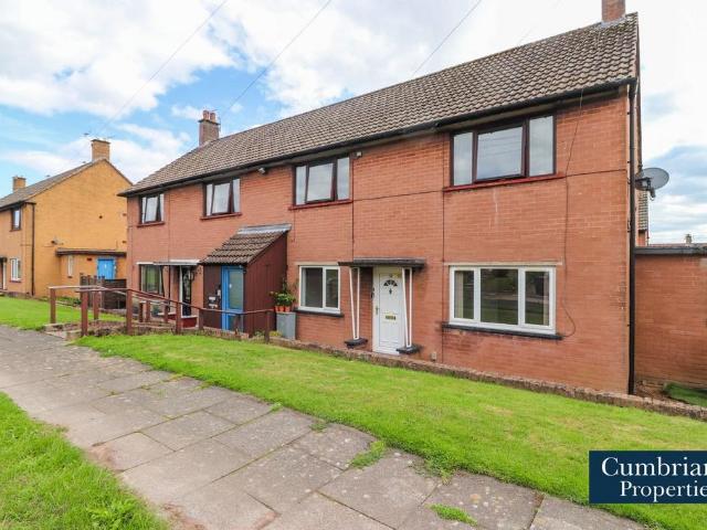 Flat for sale in Longsowerby