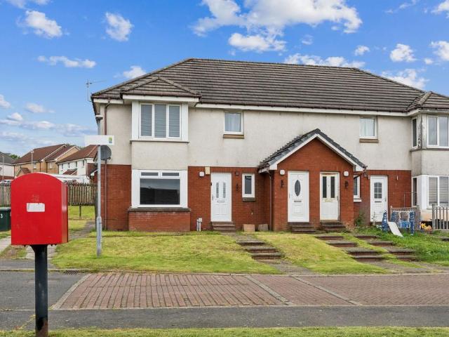 Flat for sale in Drumchapel, Scotland