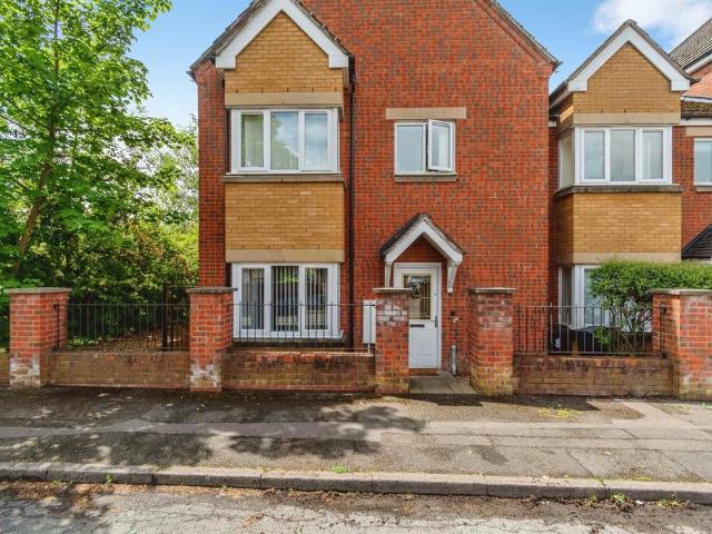 Flat for sale in Loxdale, Bilston