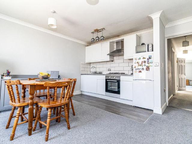 Flat for sale in Fratton, City Of Portsmouth