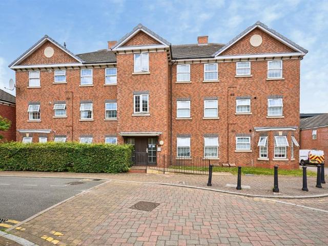 Flat for sale in Guns Village, West Bromwich
