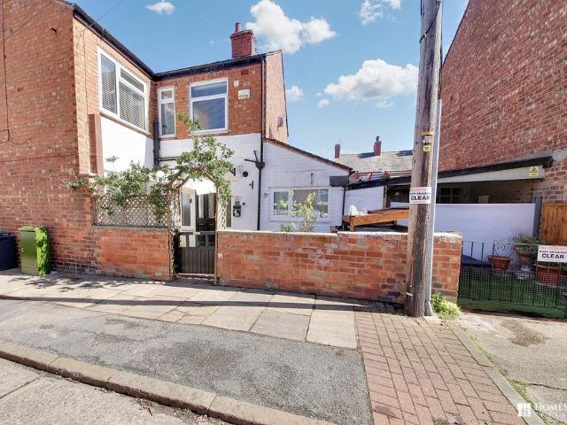 Flat for sale in Higher Bebington, Bebington