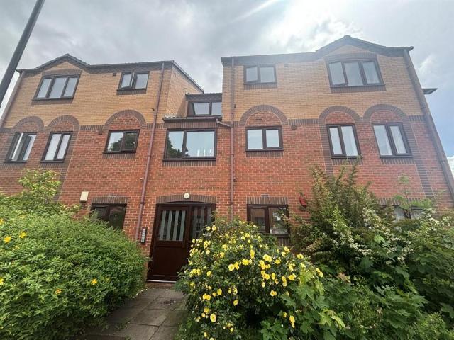 Flat for sale in Ladywood, Isle Of Man