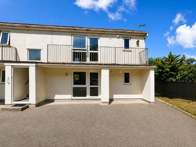 Flat for sale in Burnham-on-Sea and Highbridge, Burnham-on-sea