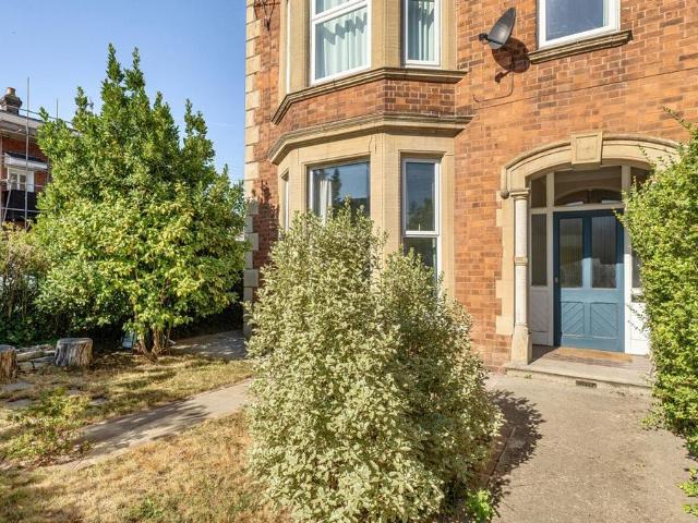 Flat for sale in St James, Sandown Park