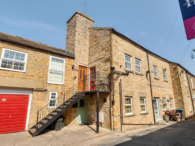 Flat for sale in Masham, North Yorkshire