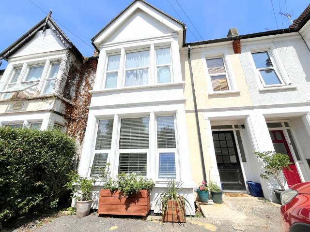 Flat for rent in Alton Barnes, Essex